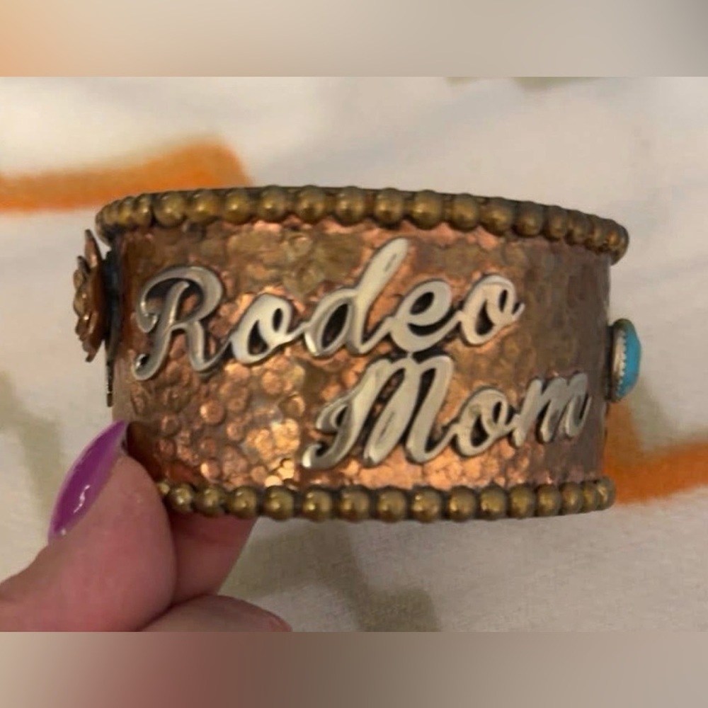 Hammered Copper 'Rodeo Mom' Bracelet